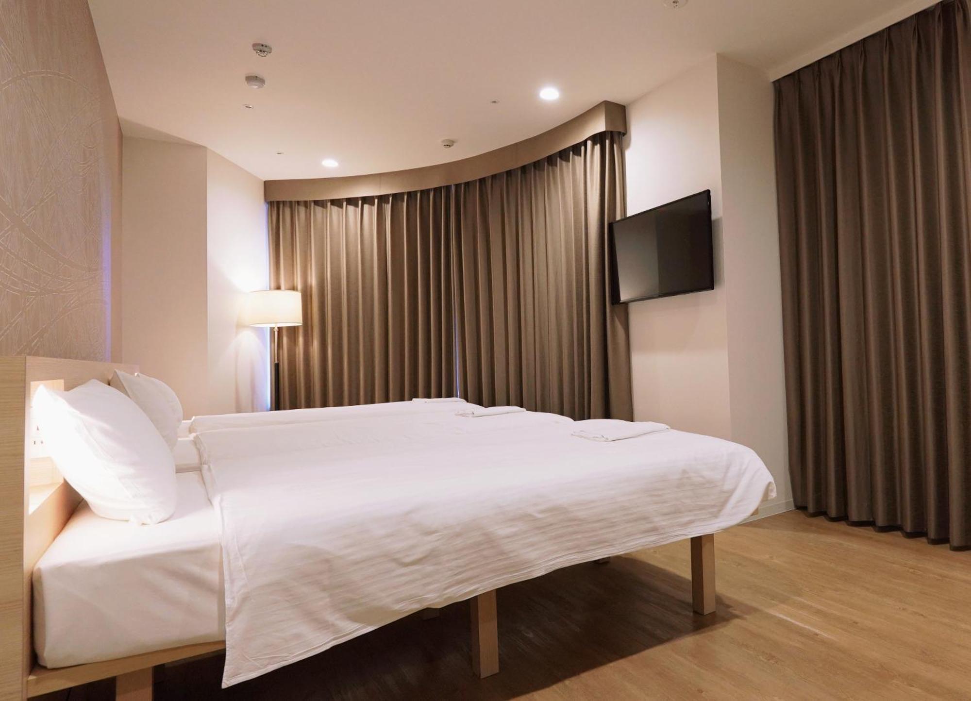 Park Central Sakura Hotel Osaka Exterior photo