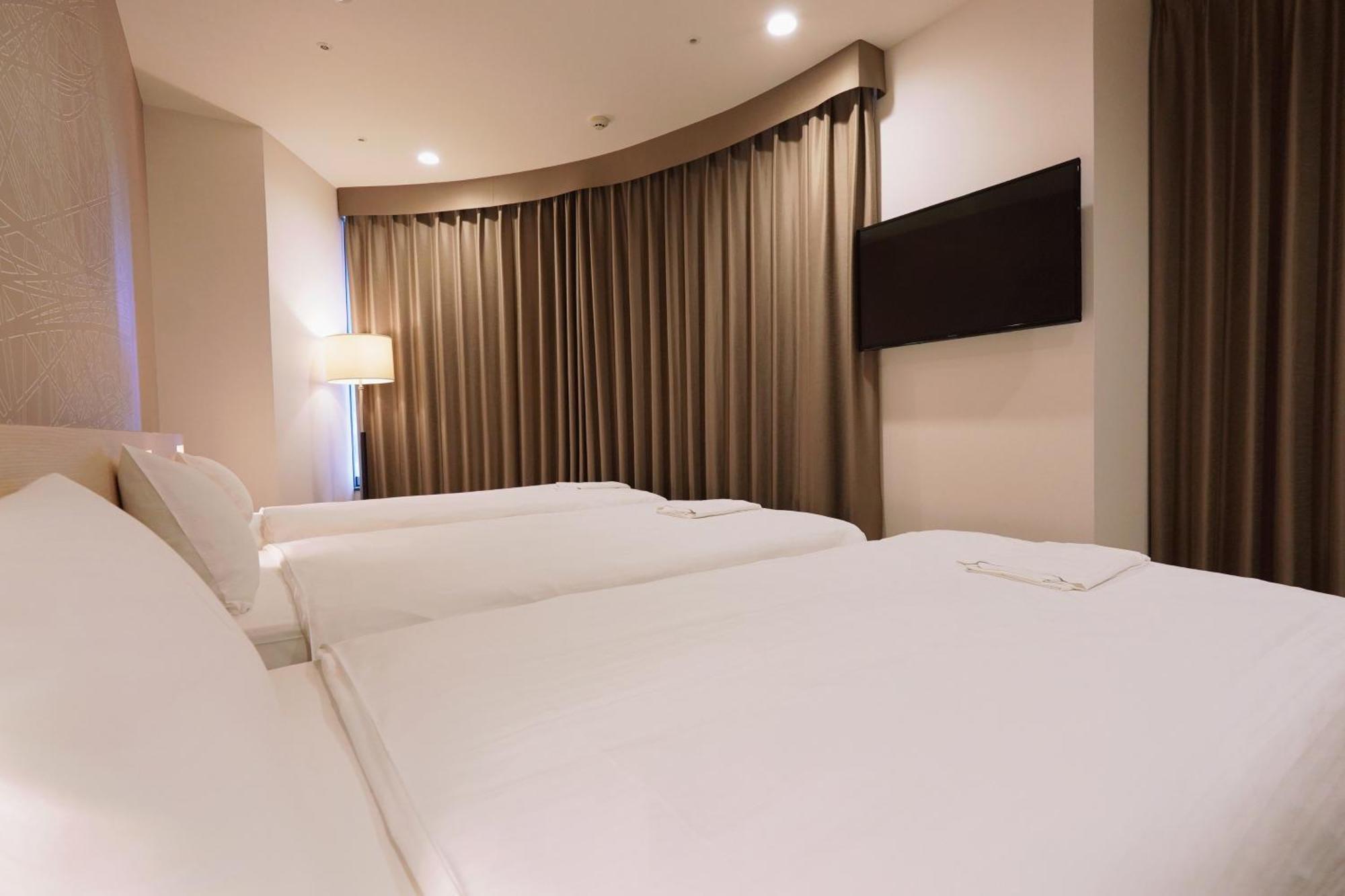 Park Central Sakura Hotel Osaka Exterior photo